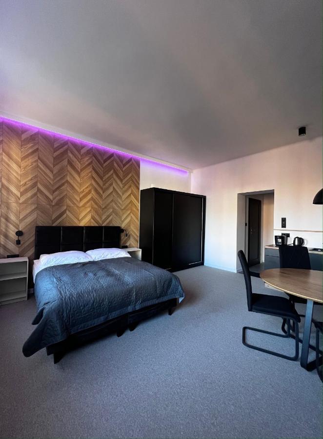 Gamler Apartments By Letrent Zyrardow Extérieur photo