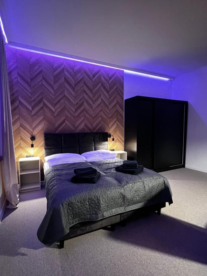 Gamler Apartments By Letrent Zyrardow Extérieur photo